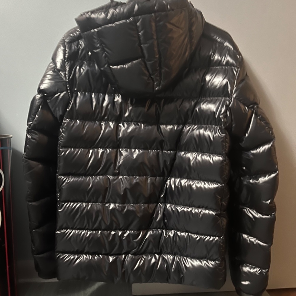 Canada Goose Coat - Picture 2 of 4